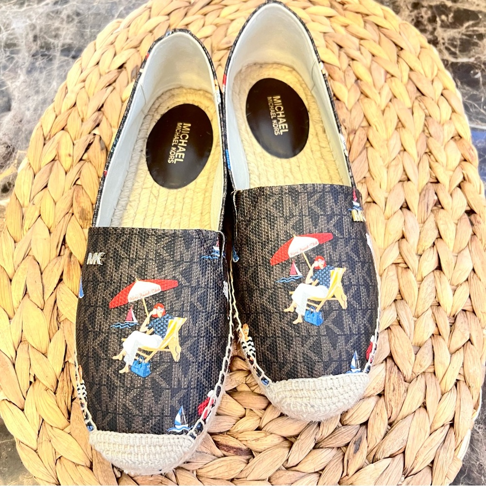 Michael Kors-Kendrick Slip on Flat Espadrille-Brown Jet Set/Vacation Print-Sz 8